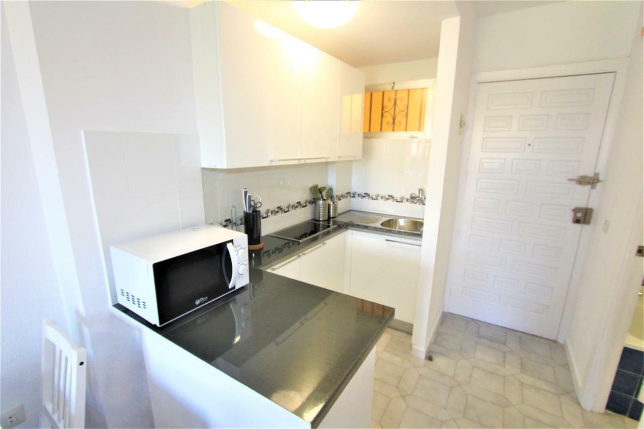 Apartamentos Júpiter Minerva - PISCINA ABIERTA - EXCELENTE CONEXIÓN WIFI Benalmádena Exterior foto