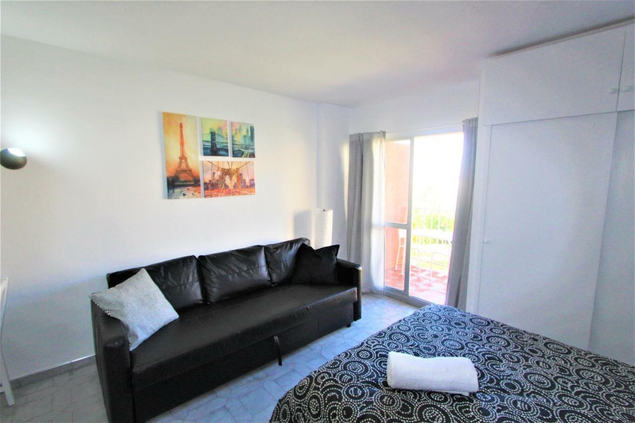 Apartamentos Júpiter Minerva - PISCINA ABIERTA - EXCELENTE CONEXIÓN WIFI Benalmádena Exterior foto