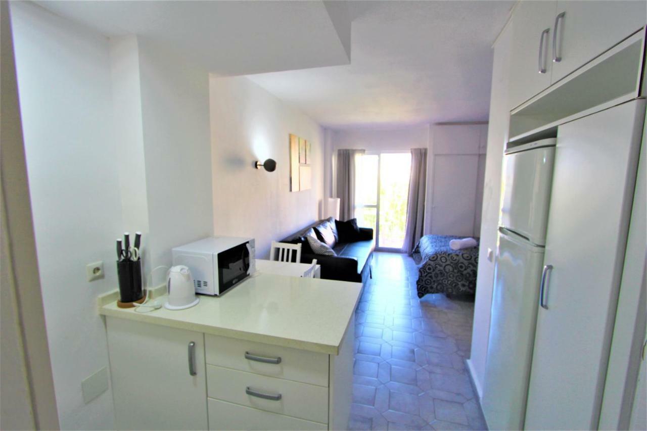Apartamentos Júpiter Minerva - PISCINA ABIERTA - EXCELENTE CONEXIÓN WIFI Benalmádena Exterior foto