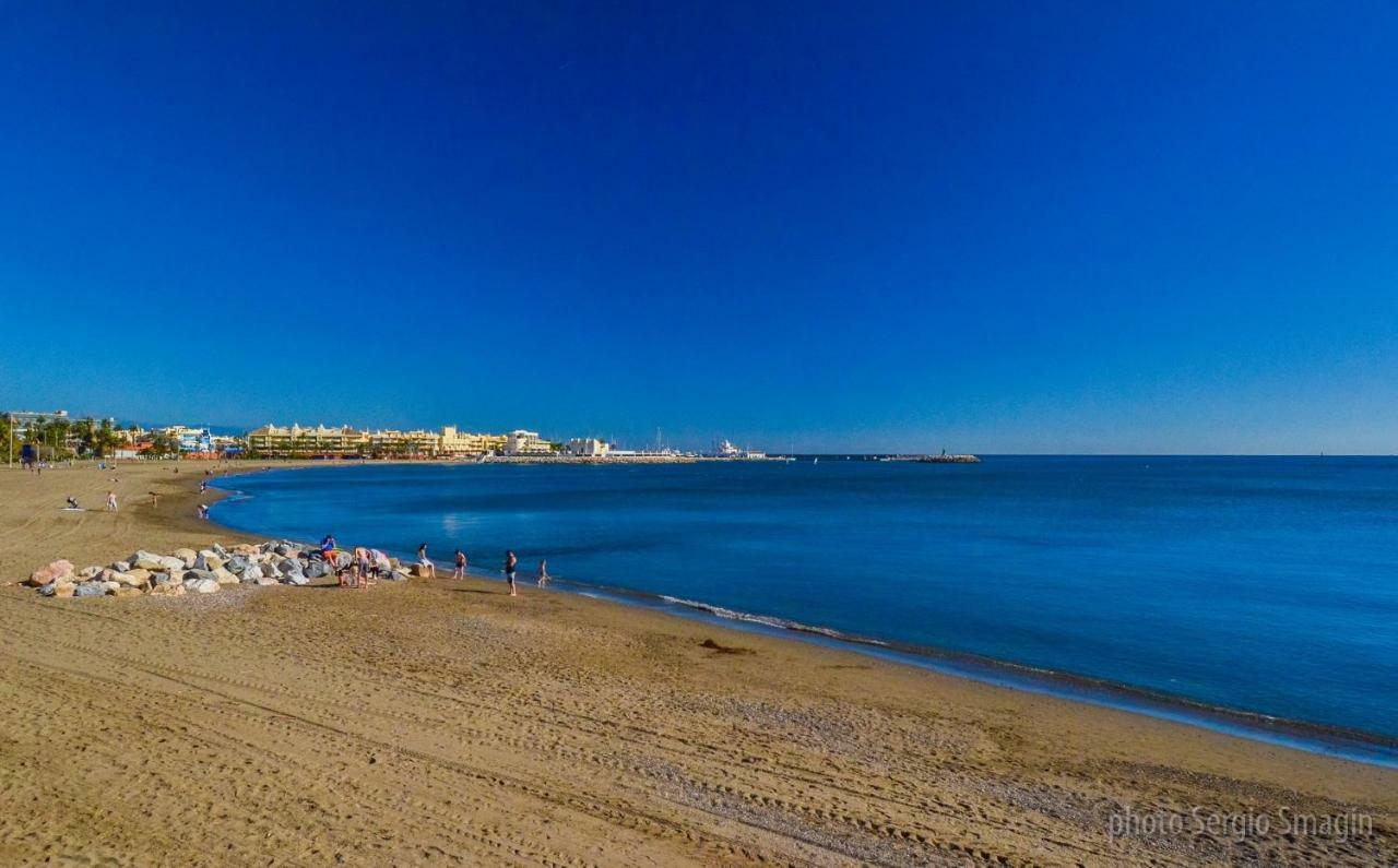 Apartamentos Júpiter Minerva - PISCINA ABIERTA - EXCELENTE CONEXIÓN WIFI Benalmádena Exterior foto